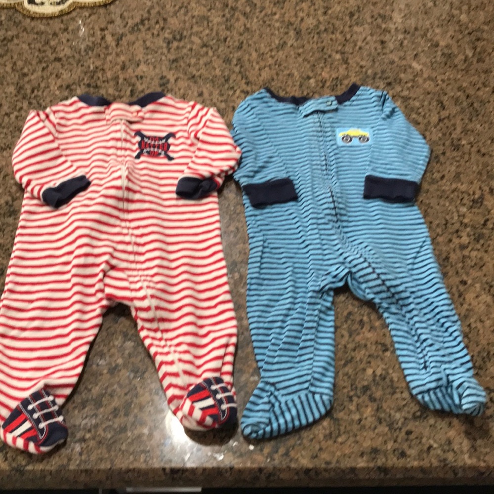 Bundle of 2 footies